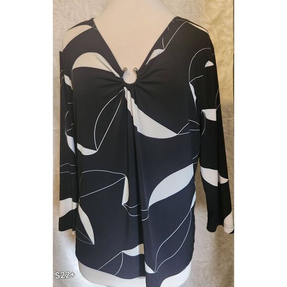F95 Sag Harbor stretchy black n white blouse - Picture 1 of 7
